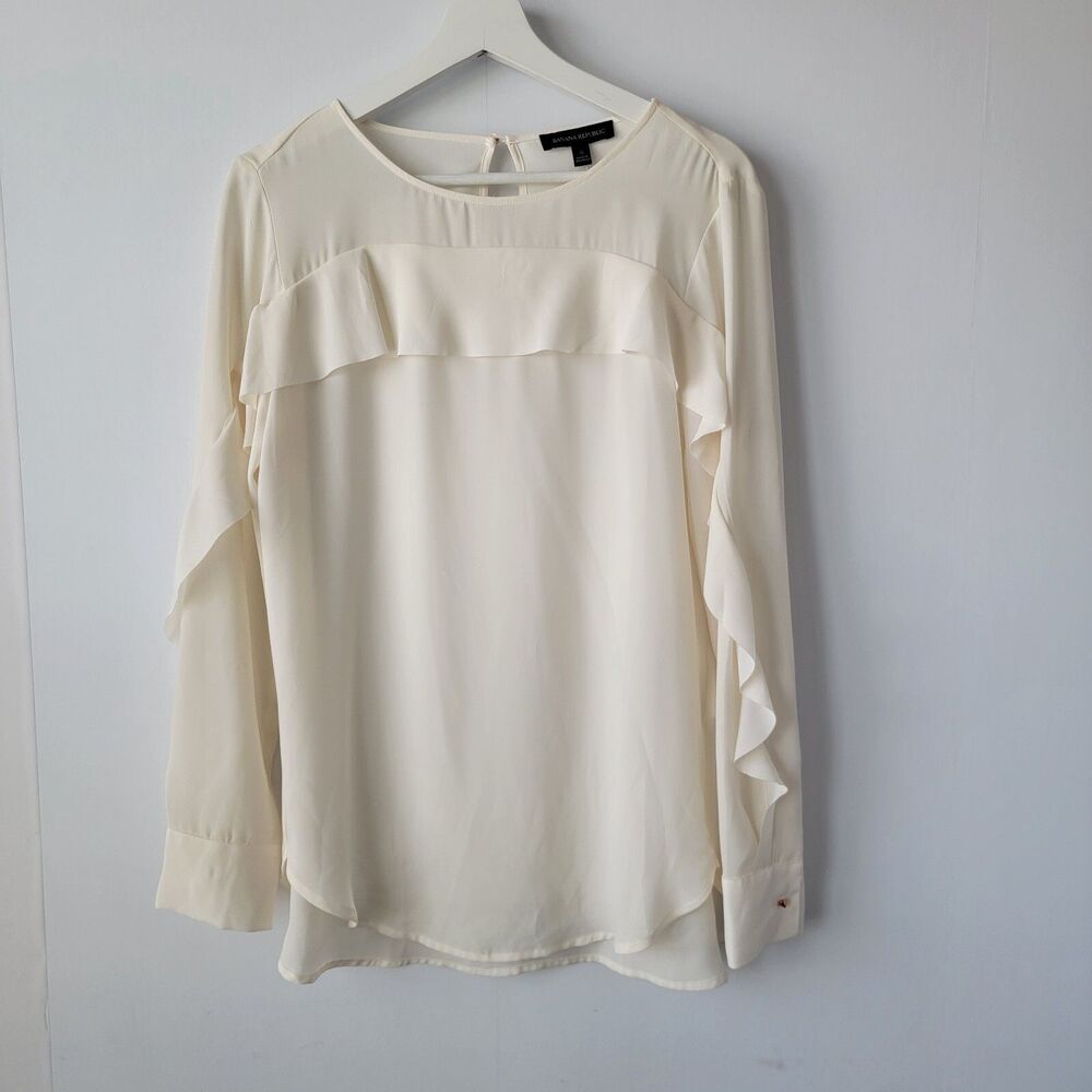 Banana Republic womens Ruffle Front top size S long sleeve Soft girl Minimalist